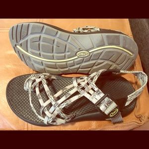 Chaco sandals Women’s Size 7